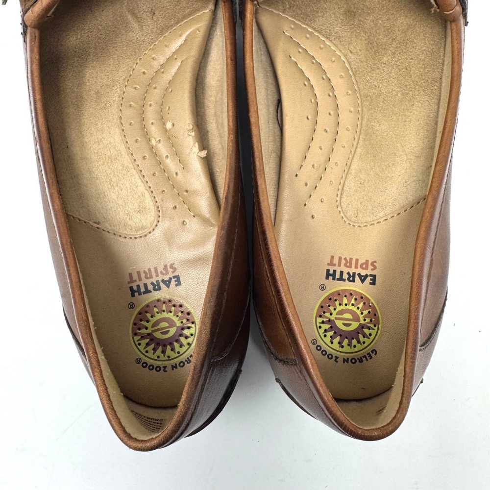Kiltie Fringe Loafer Brown Leather Earth Spirit Buckle Shoes 10M and 10W Womens - Picture 6 of 8
